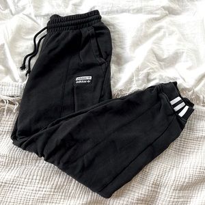 Adidas sweatpants